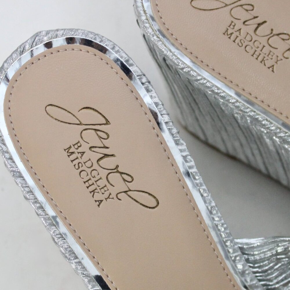 Jewel Badgley Mischka Women's Silver Metallic Hype Knot Wedge Heel Sandal Size 9 - Picture 8 of 9